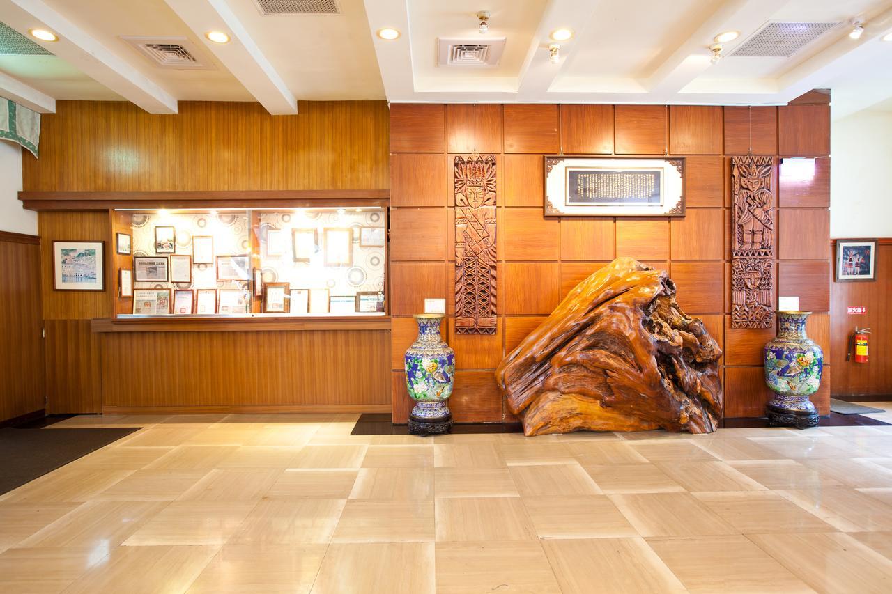 Lakeside Resort Nantou Buitenkant foto