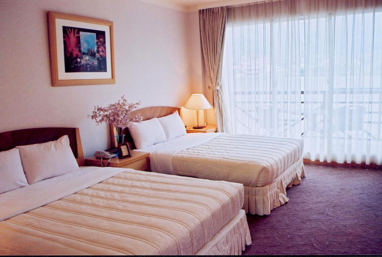 Lakeside Resort Nantou Buitenkant foto